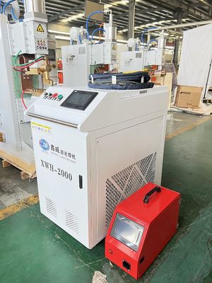 Saldatura a laser manuale a 1500 Watt per acciaio inossidabile