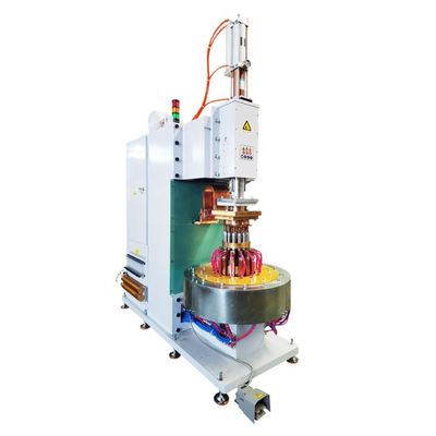 Saldatrice robot di Multi Head Spot del saldatore dell'invertitore del punto automatico di CNC dei semi