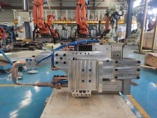 Resistenza saldatore automatico del corpo Cnc automatico tipo X di robot pistola di saldatura a punti tipo C